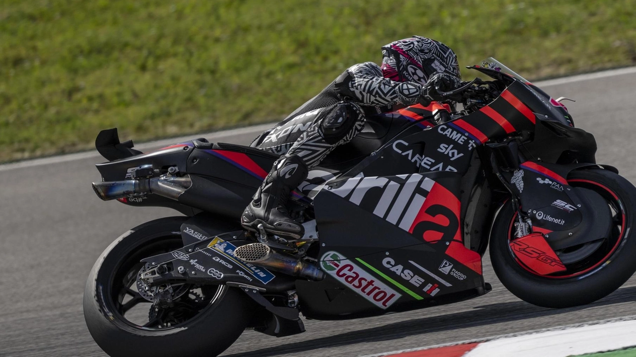 E a Lissone sarà esposta in mostra una moto Aprilia e verrà lanciato un concorso con in palio una visita a Noale E a Lissone sarà esposta in mostra una moto Aprilia e verrà lanciato un concorso con in palio una visita a Noale