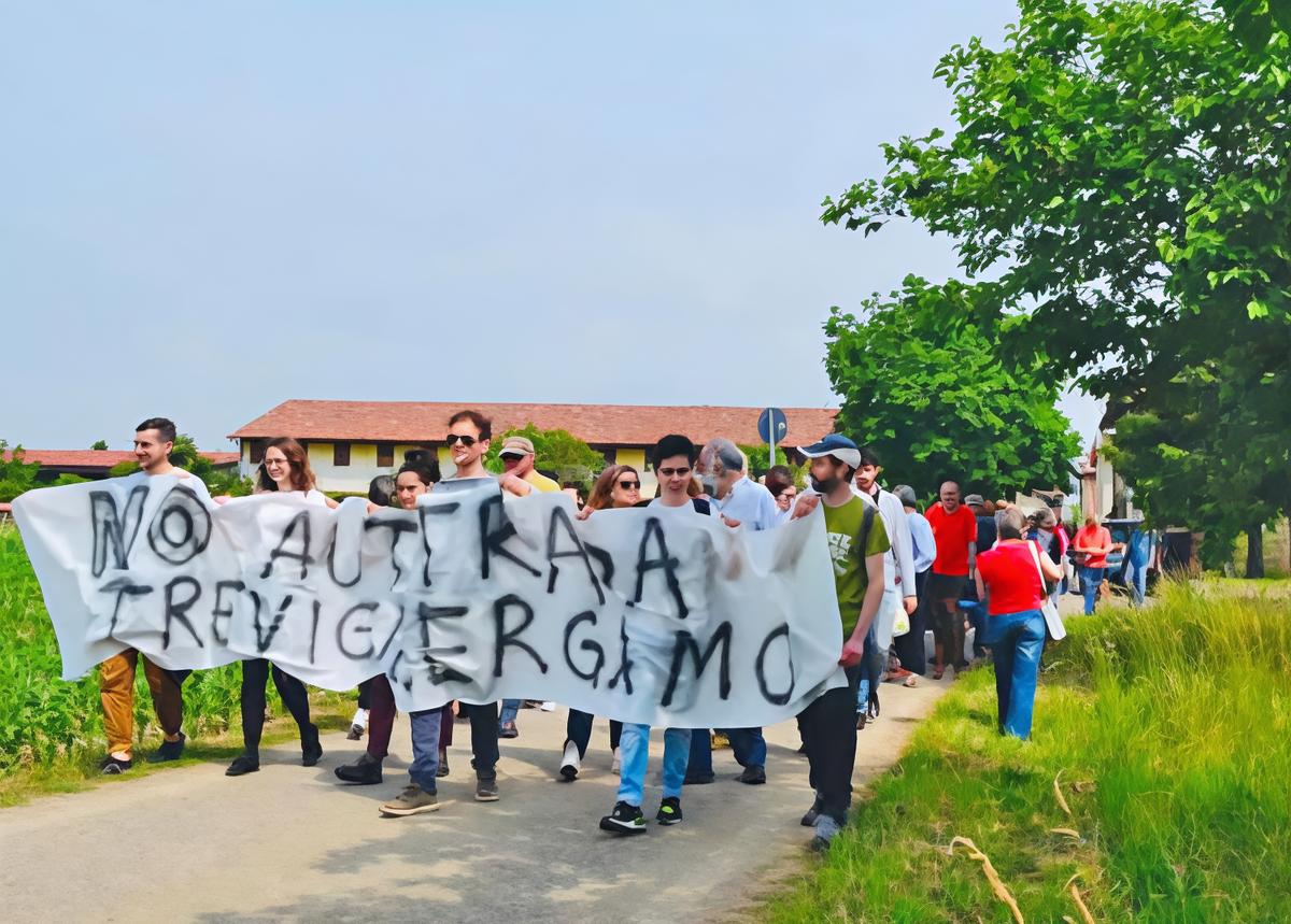 la nuova autostrada contestata in centinaia dicono no al tracciato