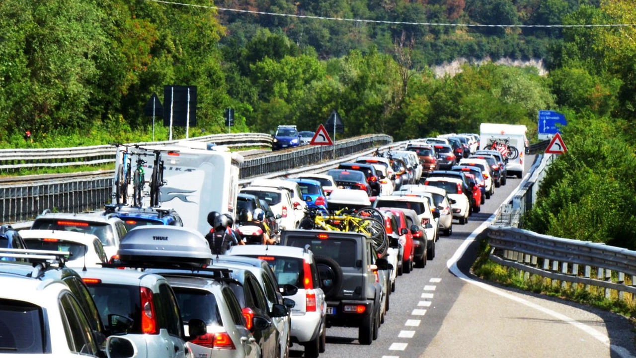 Il traffico sulla statale 36 Il traffico sulla statale 36