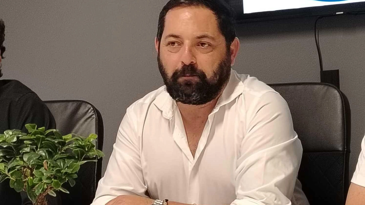 Luciano Pace presidente allenatore della Fucina Muggiò La squadra brianzola ha conquistato la salvezza dopo le due sfide con l’Olginatese