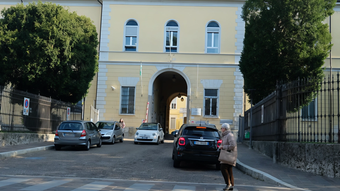 L’ospedale dedicato alla rieducazione post-trauma si snoda su tre padiglioni sorti dal 1863 e successivamente ampliati e aggiornati più volte (Rossi) L’ospedale dedicato alla rieducazione post-trauma si snoda su tre padiglioni sorti dal 1863 e successivamente ampliati e aggiornati più volte (Rossi)