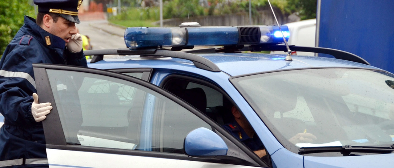 Mandello, colpo di pistola in faccia: terrore sulla Statale 36. Ma è un'arma giocattolo