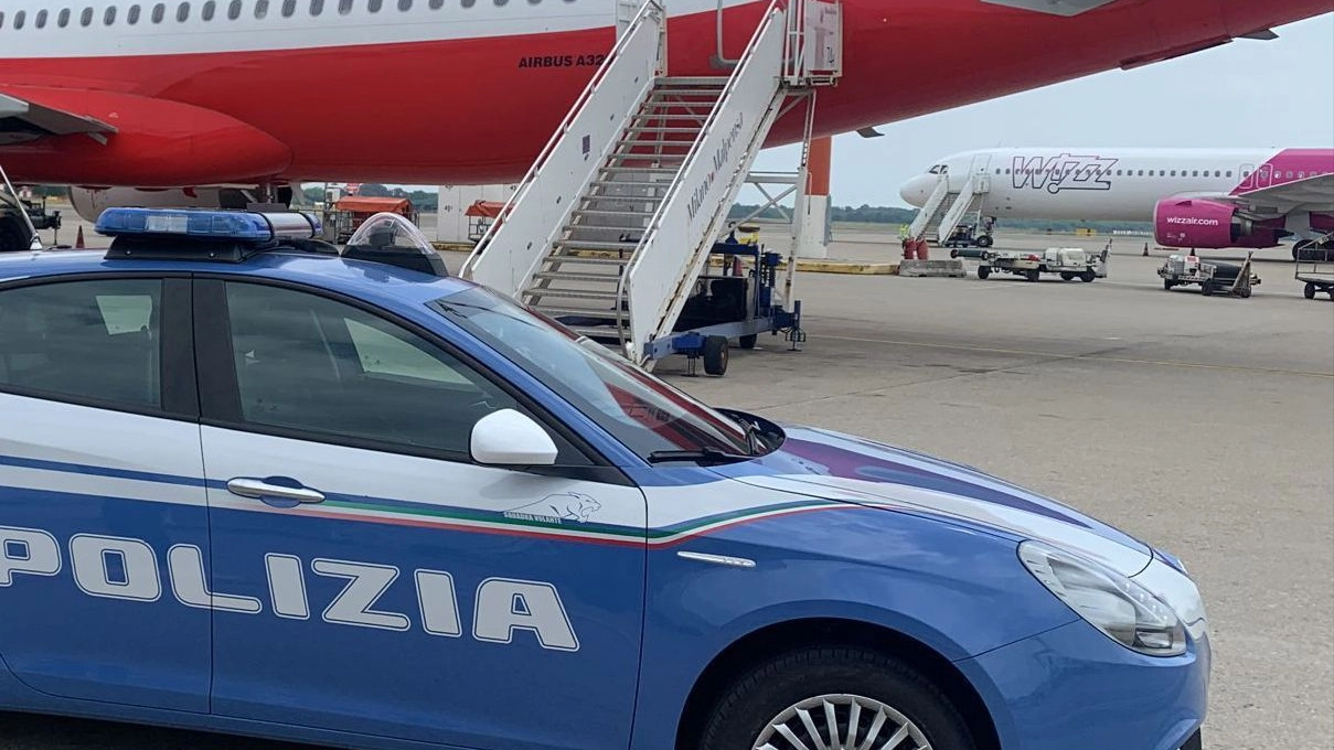 L'operazione della Questura di Monza e Brianza L'operazione della Questura di Monza e Brianza