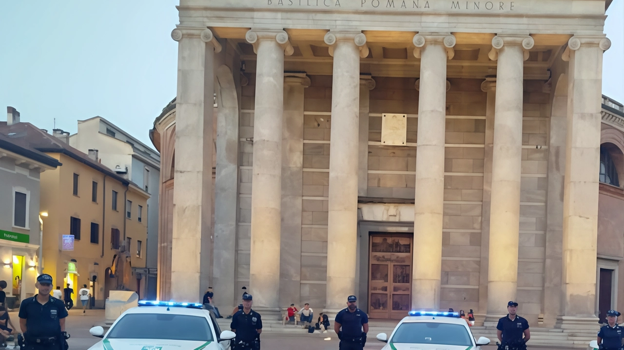 La polizia locale ha individuato i responsabili e. convocato i loro genitori