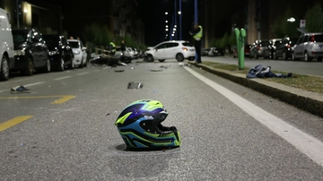 Milano, incidente nella notte in zona San Siro: morto ragazzo di 20 anni