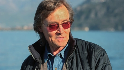 Nei microcosmi di Andrea Vitali: “La mia Itaca di provincia e l’italiano meraviglioso”