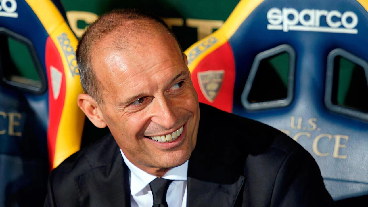 Massimiliano Allegri è tornato sulla panchina del Milan undici anni dopo la prima esperienza da tecnico dei rossoneri