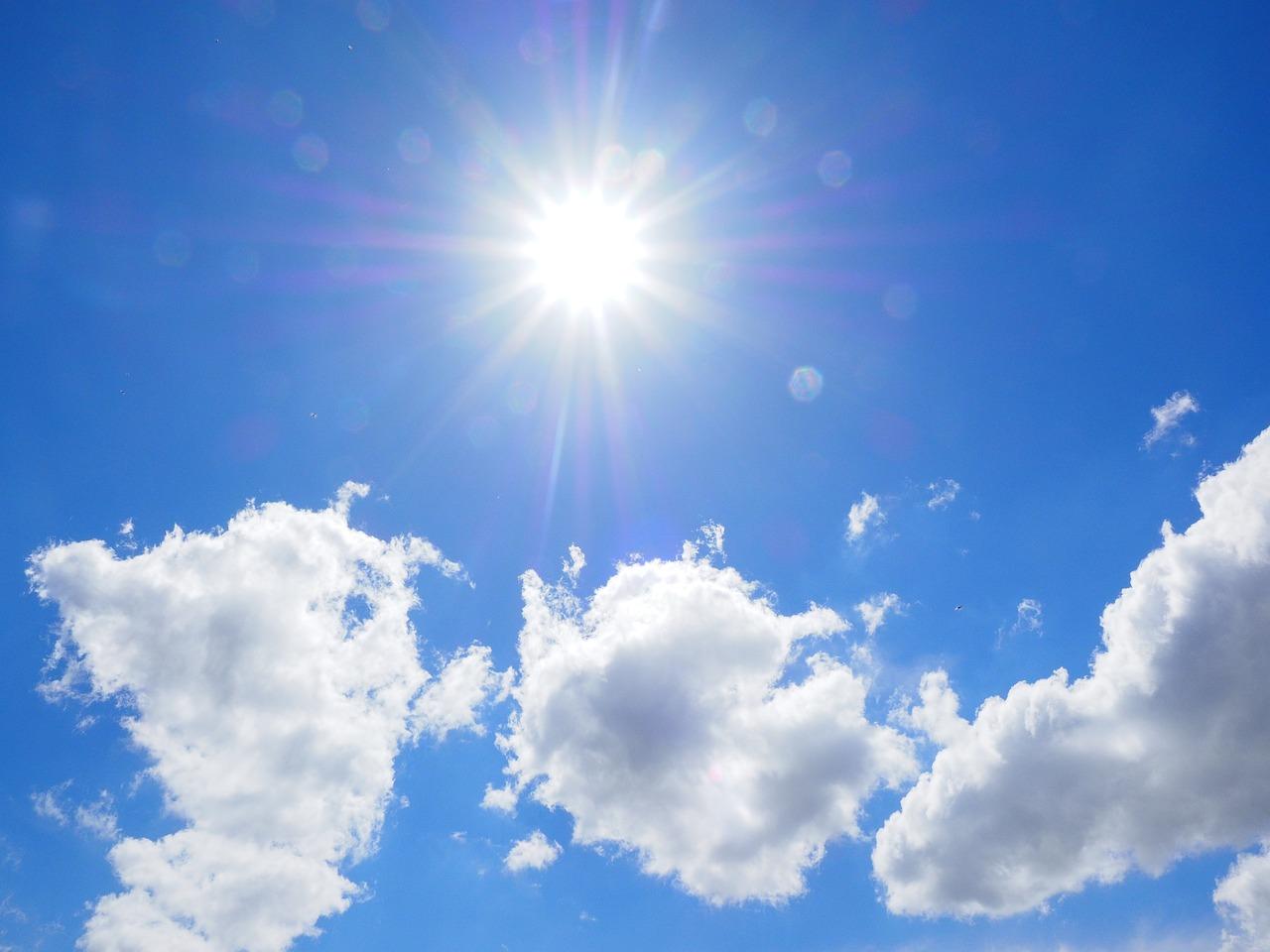 il sole illumina il fine settimana in lombardia anticipo dell estate no arriva ancora il brutto tempo da Ilgiorno.it il sole illumina il fine settimana in lombardia anticipo dell estate no arriva ancora il brutto tempo