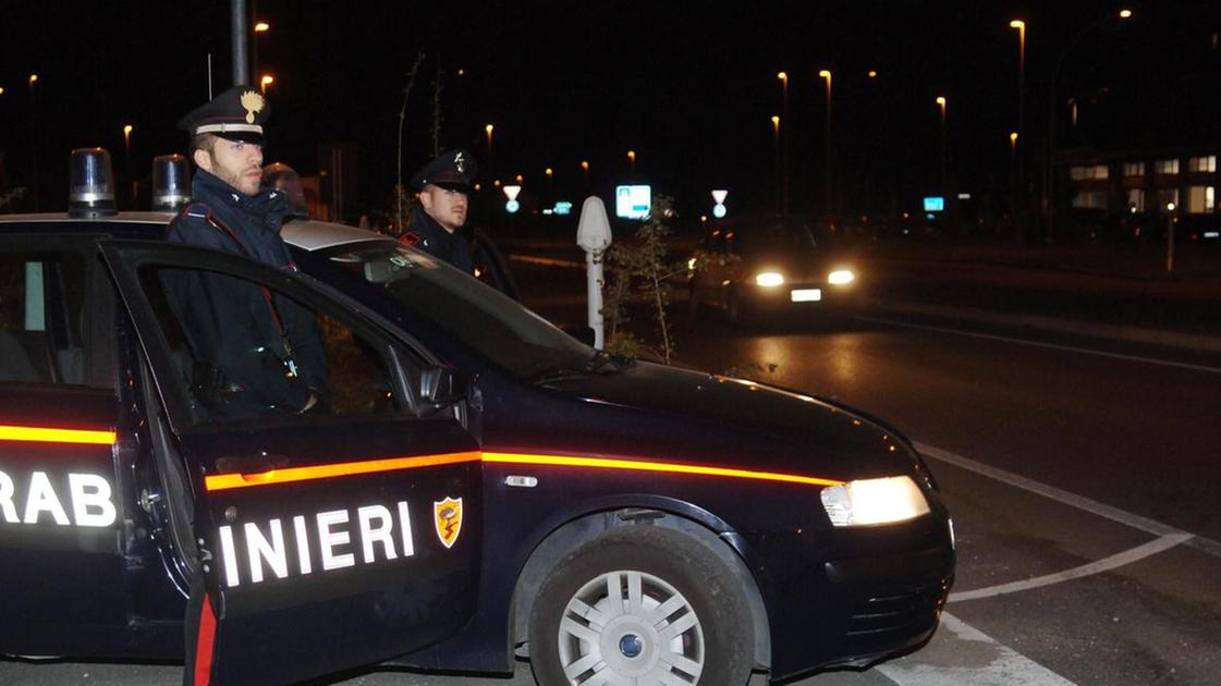 cardano ubriaco cerca di entrare in casa della ex arrestato da Ilgiorno.it cardano ubriaco cerca di entrare in casa della ex arrestato
