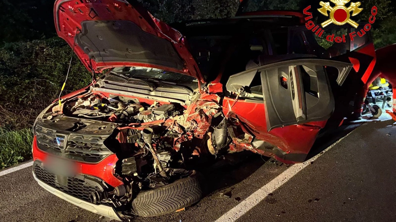 Incidente tra due auto a Cazzago Brabbia