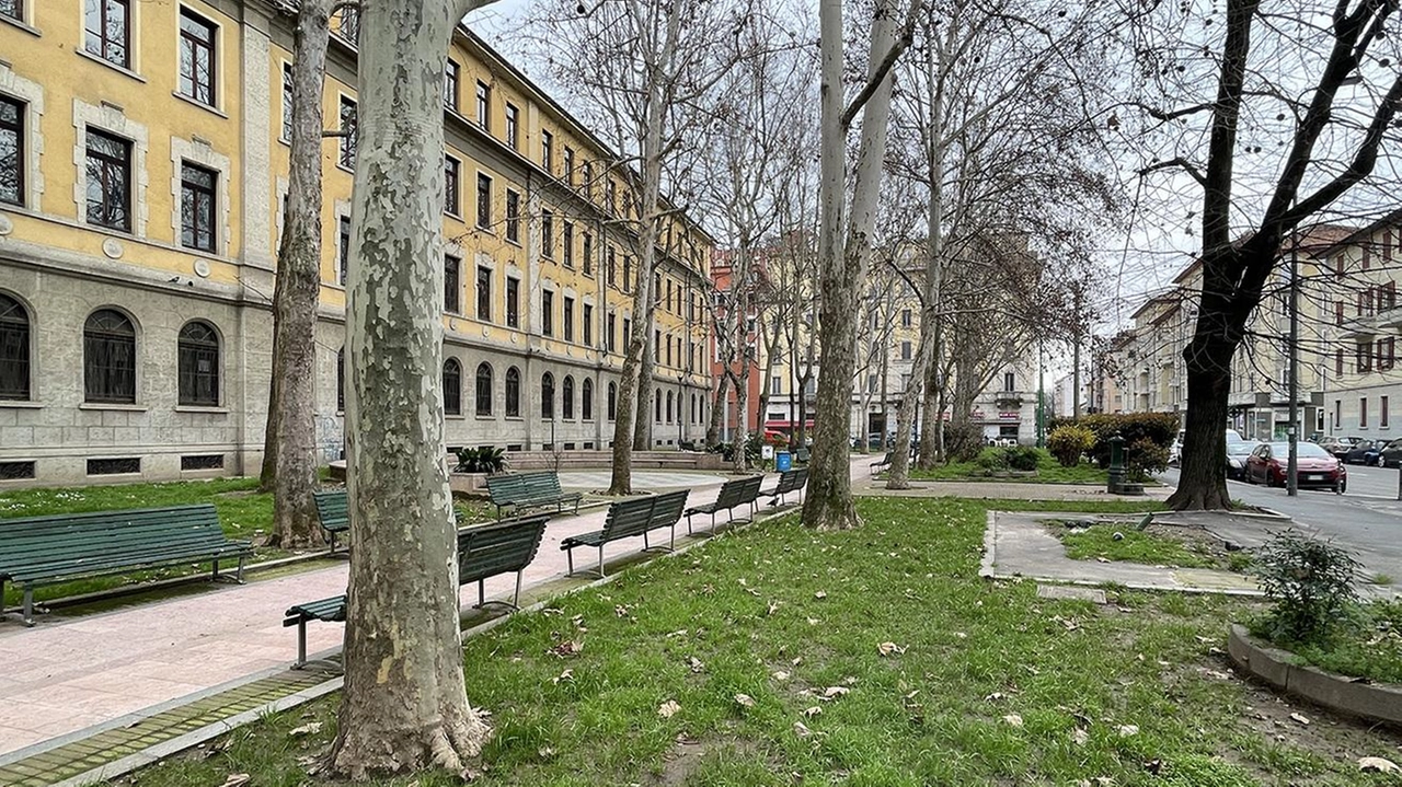 Una giornata per riqualificare e rilanciare l’area verde di via Montegani davanti alla scuola Cesare Battisti, nel cuore del quartiere... Una giornata per riqualificare e rilanciare l’area verde di via Montegani davanti alla scuola Cesare Battisti, nel cuore del quartiere...