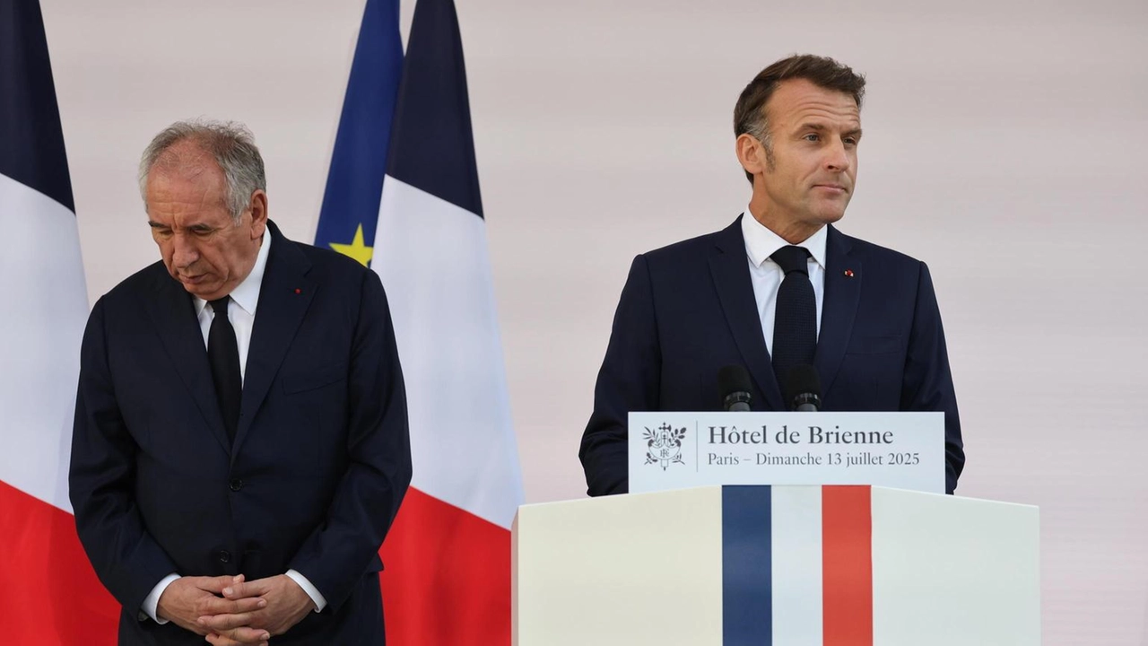 Prima reazione dell'Eliseo alla caduta di Bayrou Prima reazione dell'Eliseo alla caduta di Bayrou