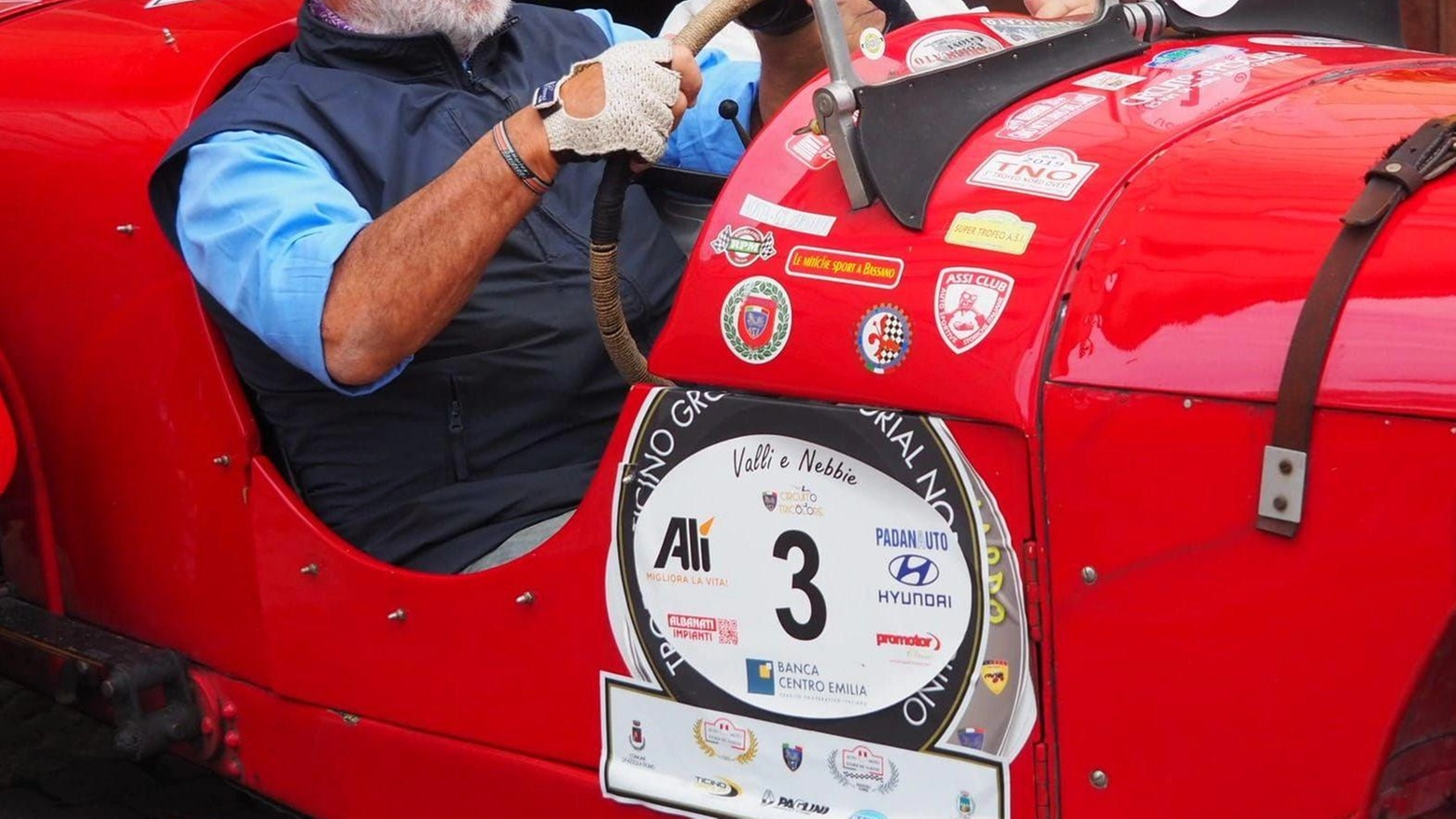 Il Lions Club Busto Arsizio Host organizza il decimo rally di auto d'epoca per il suo settantesimo anniversario, con prove di abilità e regolarità lungo un percorso di 80 km. Evento sostenuto da Paglini Store per raccogliere fondi per i service del Club.