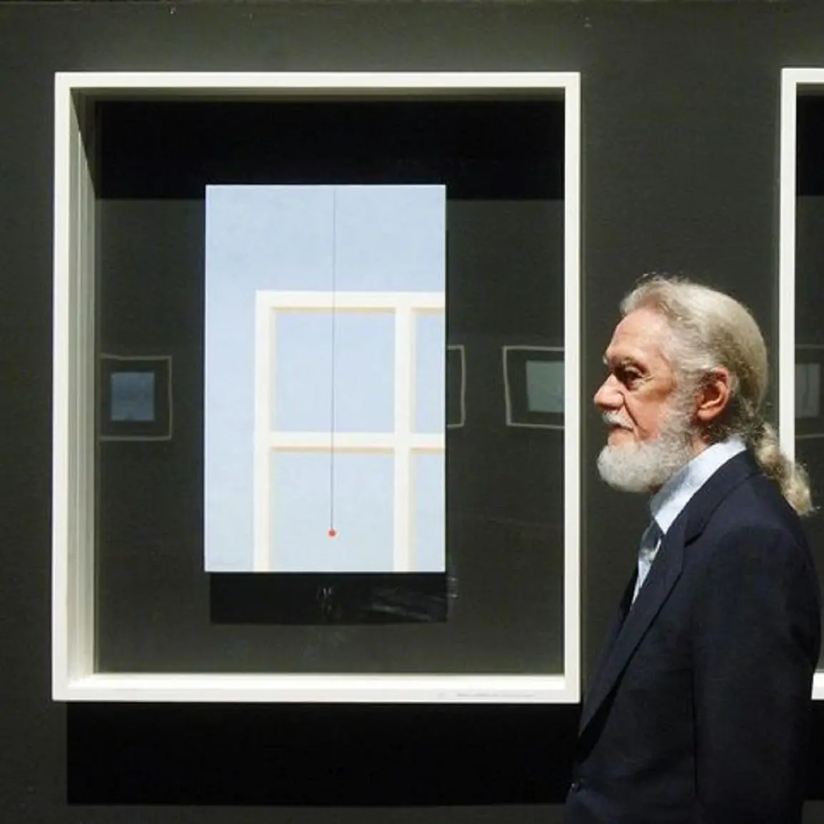 Apre la mostra dell’artista . Alvaro Molteni