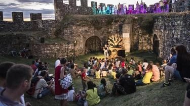 Parte da una due giorni di musica la rassegna estiva di Lonato del Garda. Spetta a “Lonato Music Festival“, in...