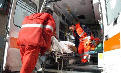 Schianto frontale tra due auto a Montichiari: morta una donna