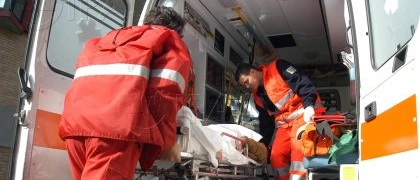 Schianto frontale tra due auto a Montichiari: morta una donna di 46 anni