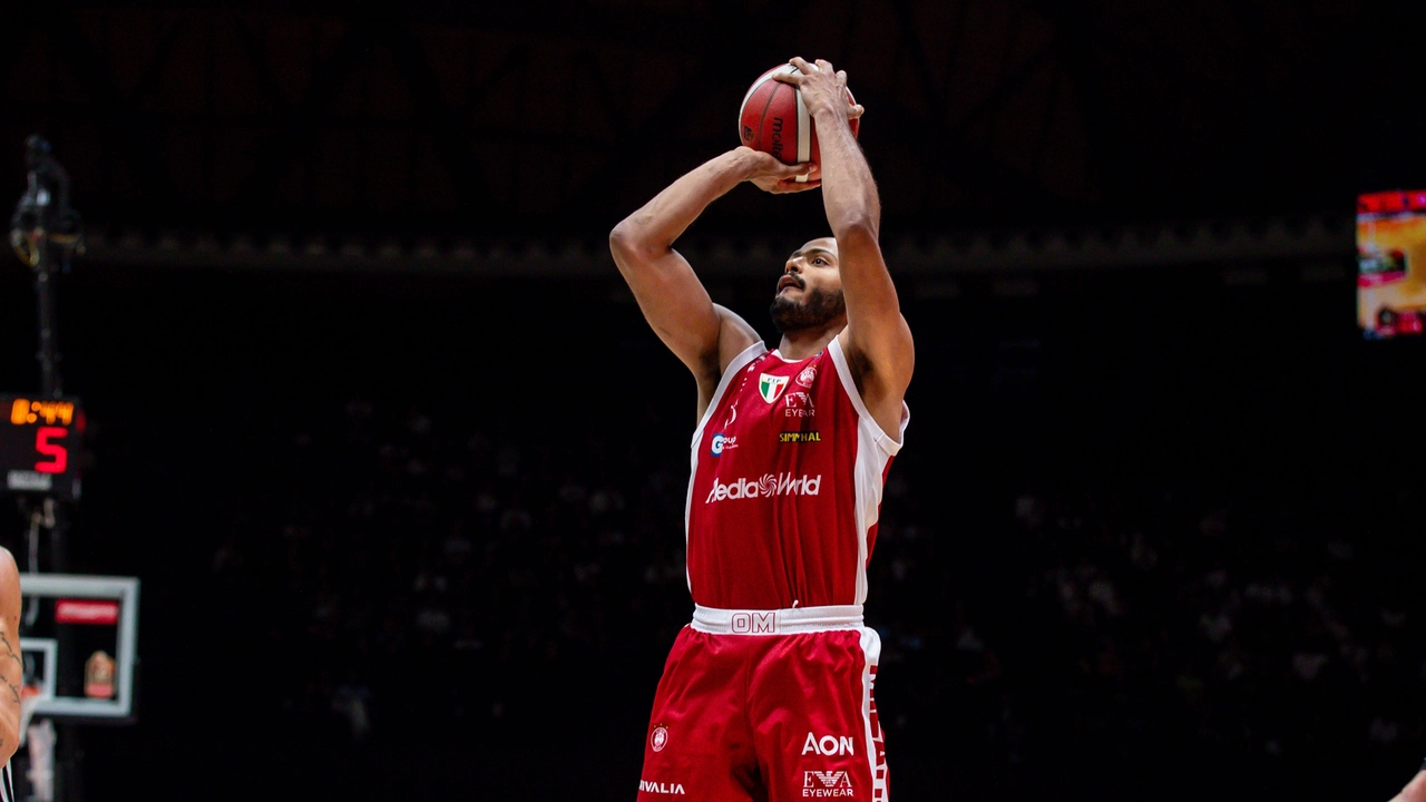 Shavon Shields uno dei due capitani dell’Olimpia Milano campione d’Italia in carica. Sono 31 titoli nazionali vinti Shavon Shields uno dei due capitani dell’Olimpia Milano campione d’Italia in carica. Sono 31 titoli nazionali vinti