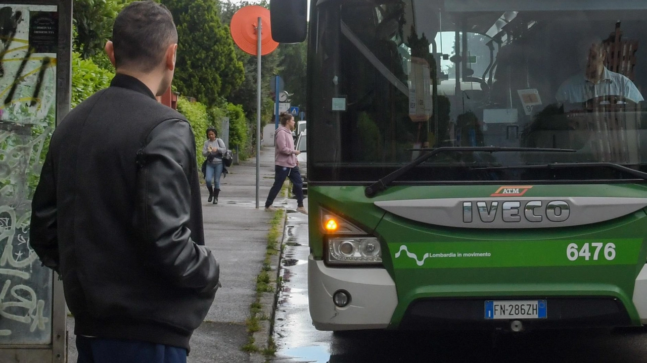 Trasporti pubblici, si va nel segno di un potenziamento. Dai ieri è attiva a Segrate la linea 928 di... Trasporti pubblici, si va nel segno di un potenziamento. Dai ieri è attiva a Segrate la linea 928 di...