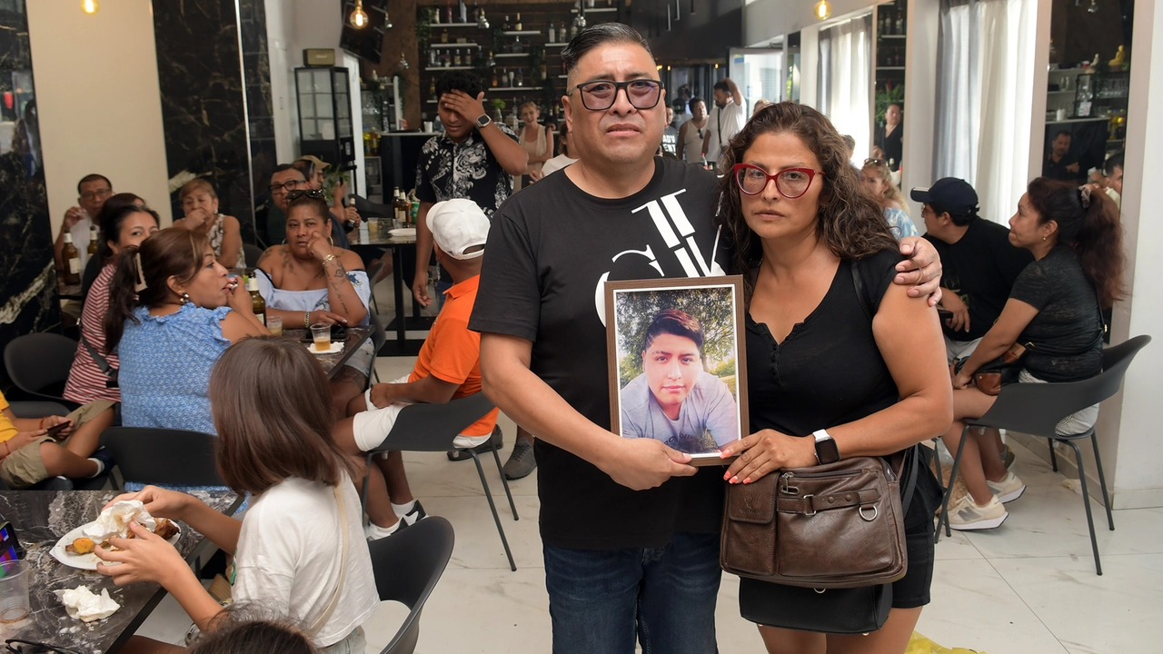 Juan Manuel Huarcaya Romero e Roxana Milagros Reyes Quintana sono i genitori di Alexander Huarcaya Reyes
