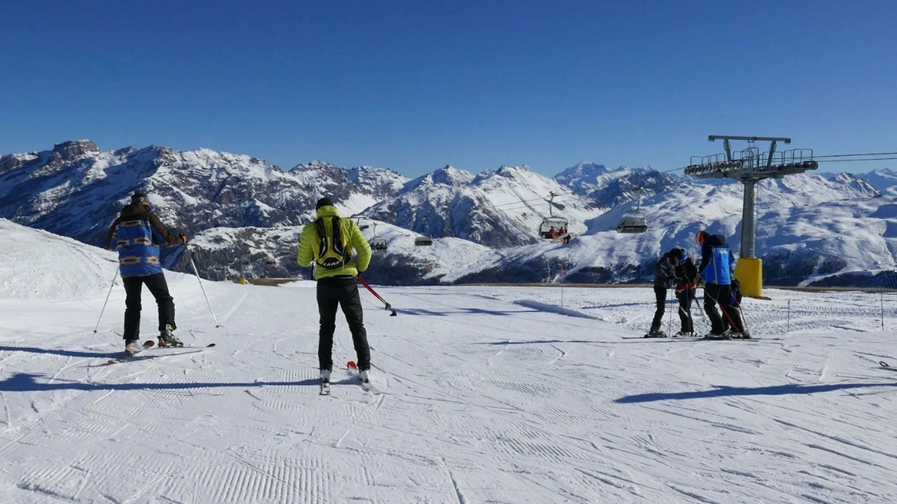 Una pista da sci a Livigno Una pista da sci a Livigno