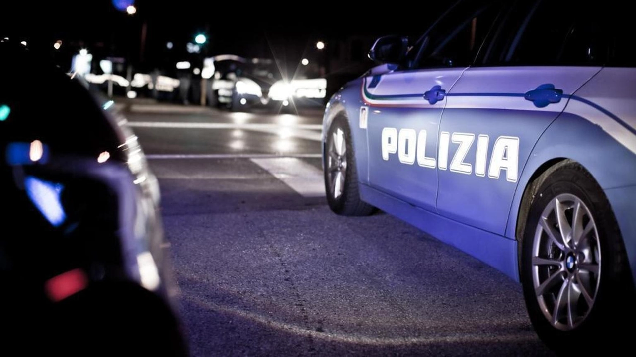 La Volante della polizia è riuscita ad arrestare il maghrebino dopo un tentativo di fuga La Volante della polizia è riuscita ad arrestare il maghrebino dopo un tentativo di fuga
