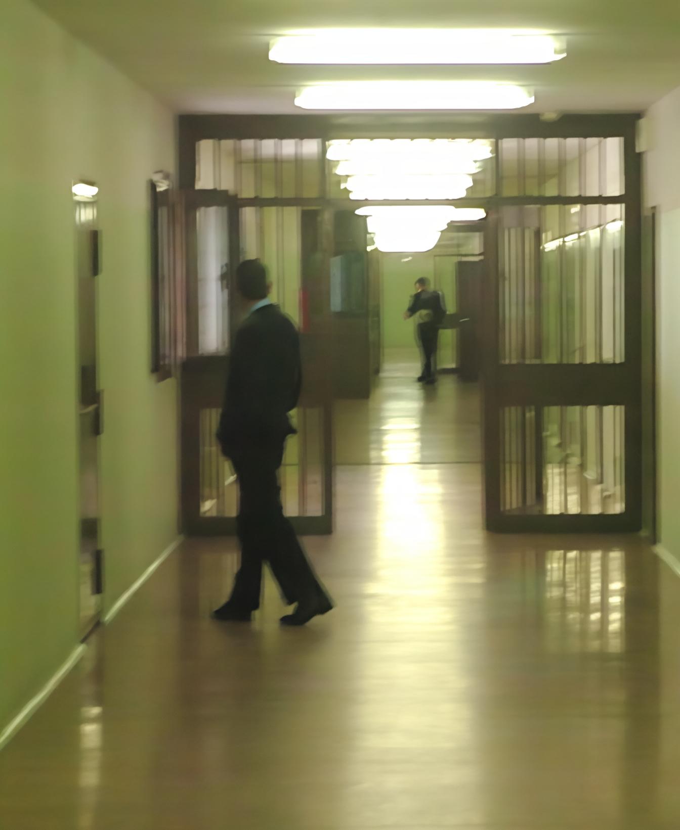 "Gli agenti erano spaventati. Il detenuto era per terra in cella" "Gli agenti erano spaventati. Il detenuto era per terra in cella"