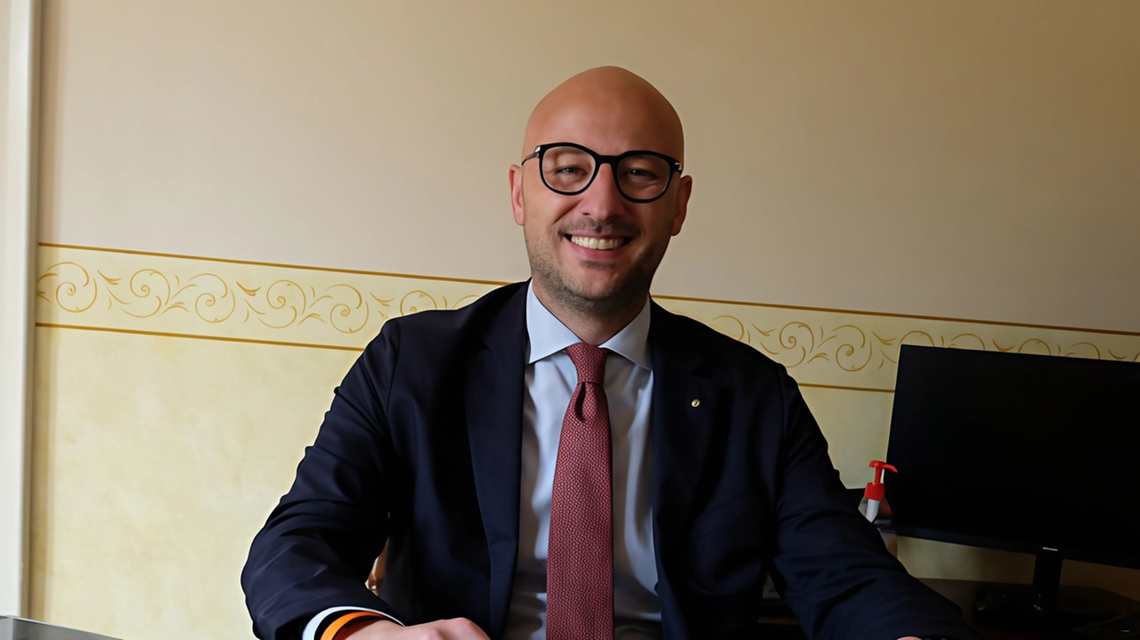 Andrea Monti sindaco di Lazzate e figlio di Cesarino Ceriano aveva intitolato l’arengario all’ex senatore Andrea Monti sindaco di Lazzate e figlio di Cesarino Ceriano aveva intitolato l’arengario all’ex senatore