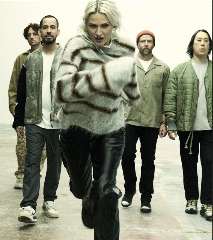 Linkin Park, i fan col fiato sospeso: “From zero” all’Ippodromo La Maura Linkin Park, i fan col fiato sospeso: “From zero” all’Ippodromo La Maura