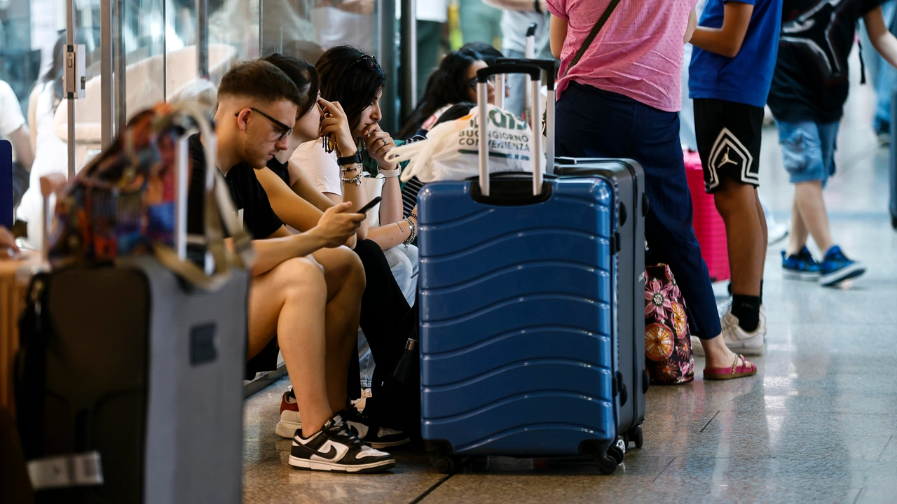 Passeggeri durante lo sciopero dei treni