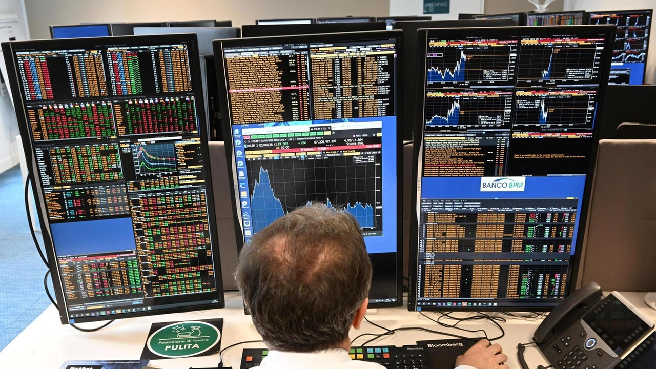 Vendite su A2a e Diasorin. Lo spread tra Btp e Bund a 83 punti Vendite su A2a e Diasorin. Lo spread tra Btp e Bund a 83 punti