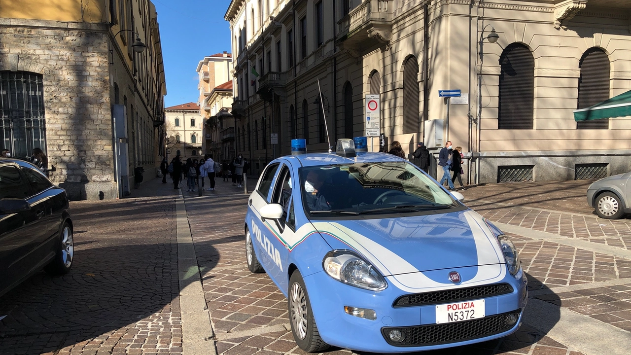 Denunciato dalla polizia Denunciato dalla polizia