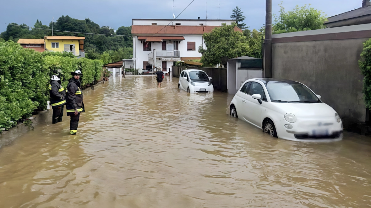 Via libera alla messa in sicurezza delle sponde, oltre alle opere già in corso sulle vasche di laminazione Via libera alla messa in sicurezza delle sponde, oltre alle opere già in corso sulle vasche di laminazione
