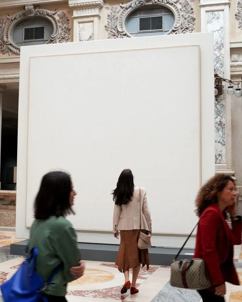 Collezione Agrati, tesori alle Gallerie. Fontana, Paolini e Rauschenberg