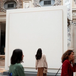 Collezione Agrati, tesori alle Gallerie. Fontana, Paolini e Rauschenberg