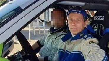 Ruben Andreoli 45 anni magazziniere e pilota di rally ha ucciso la madre il 15 settembre del 2023 nell’abitazione che divideva con lei e la moglie ucraina Ruben Andreoli 45 anni magazziniere e pilota di rally ha ucciso la madre il 15 settembre del 2023 nell’abitazione che divideva con lei e la moglie ucraina