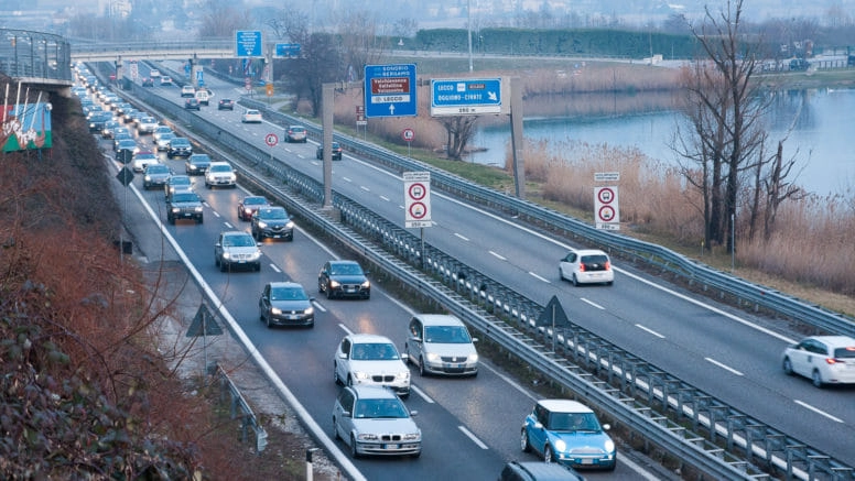 Domenica nera per gli automobilisti sulla Statale 36 Domenica nera per gli automobilisti sulla Statale 36