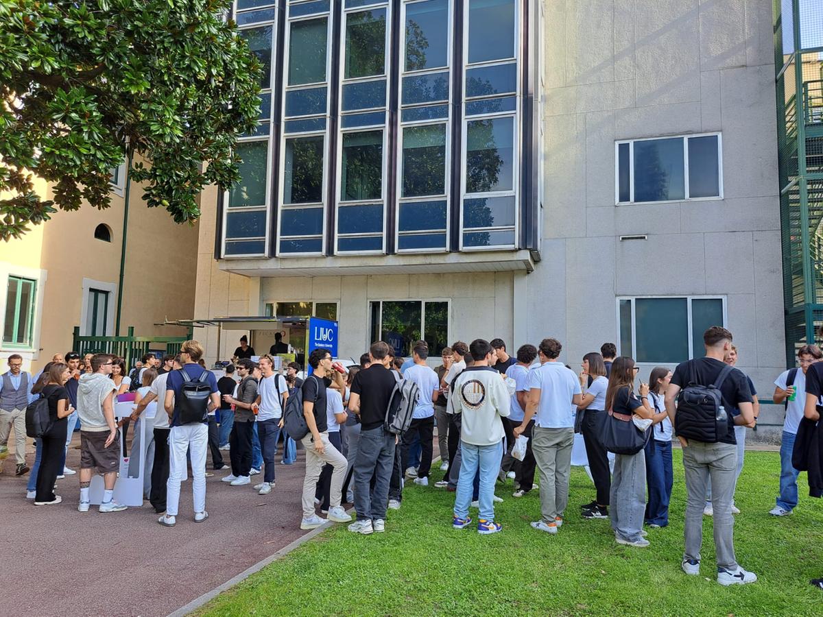 Al Matricola day la Liuc si scopre sempre più internazionale: nuovi corsi in inglese, già iscritti i primi 15 studenti stranieri