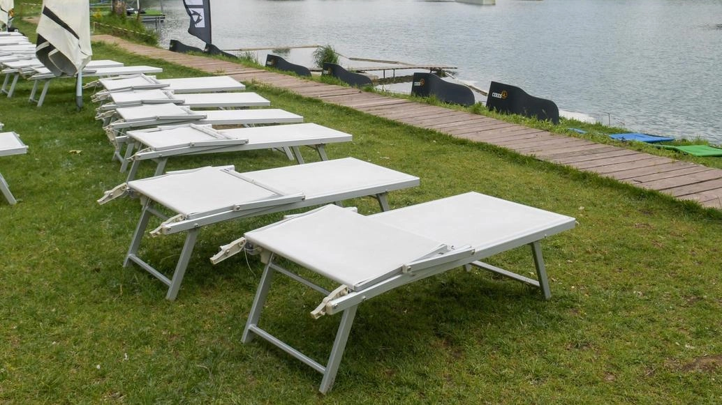 Sci nautico e campi da padel, ma anche un ristorante e un bed & breakfast. È arrivato alle battute finali... Sci nautico e campi da padel, ma anche un ristorante e un bed & breakfast. È arrivato alle battute finali...