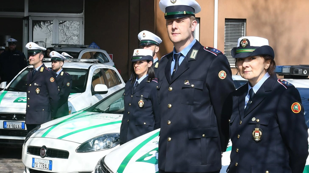 Polizia locali est Milanese: divorzio e riorganizzazione in atto nel Comando Centro Martesana, reset quasi totale in quello dell’Unione dei Comuni Adda Martesana Polizia locali est Milanese: divorzio e riorganizzazione in atto nel Comando Centro Martesana, reset quasi totale in quello dell’Unione dei Comuni Adda Martesana