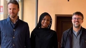 Il sindaco Fabio Bergamaschi l’assessore Anastasie Musumary e il direttore della Caritas Claudio Dagheti Il sindaco Fabio Bergamaschi l’assessore Anastasie Musumary e il direttore della Caritas Claudio Dagheti