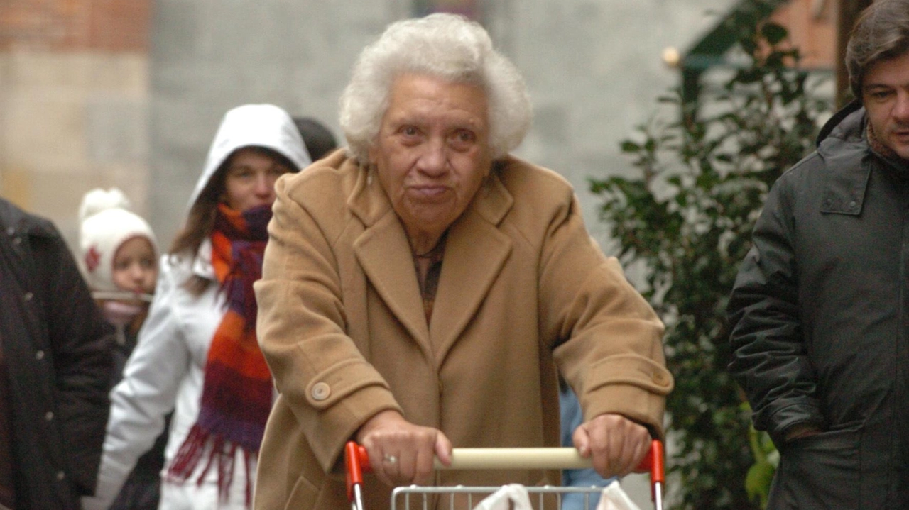 Edda Caruso si è spenta a 94 anni stretta nell’affetto della sua famiglia Edda Caruso si è spenta a 94 anni stretta nell’affetto della sua famiglia