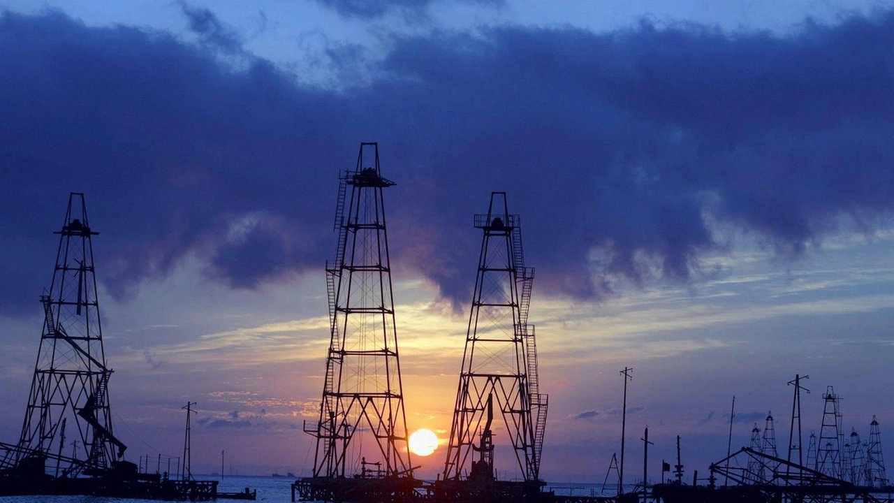 Il Brent vicino ai 68 dollari il barile, il Wti a 63,84 Il Brent vicino ai 68 dollari il barile, il Wti a 63,84