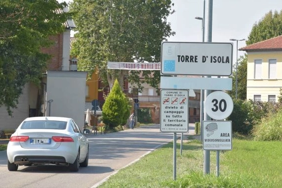 Ingresso a Torre d'Isola