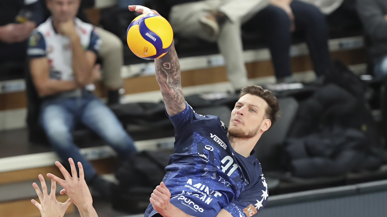 Troppo forte questa Itas Trentino per la Mint Vero Volley Monza. Come successo a inizio stagione in Supercoppa, i campioni...