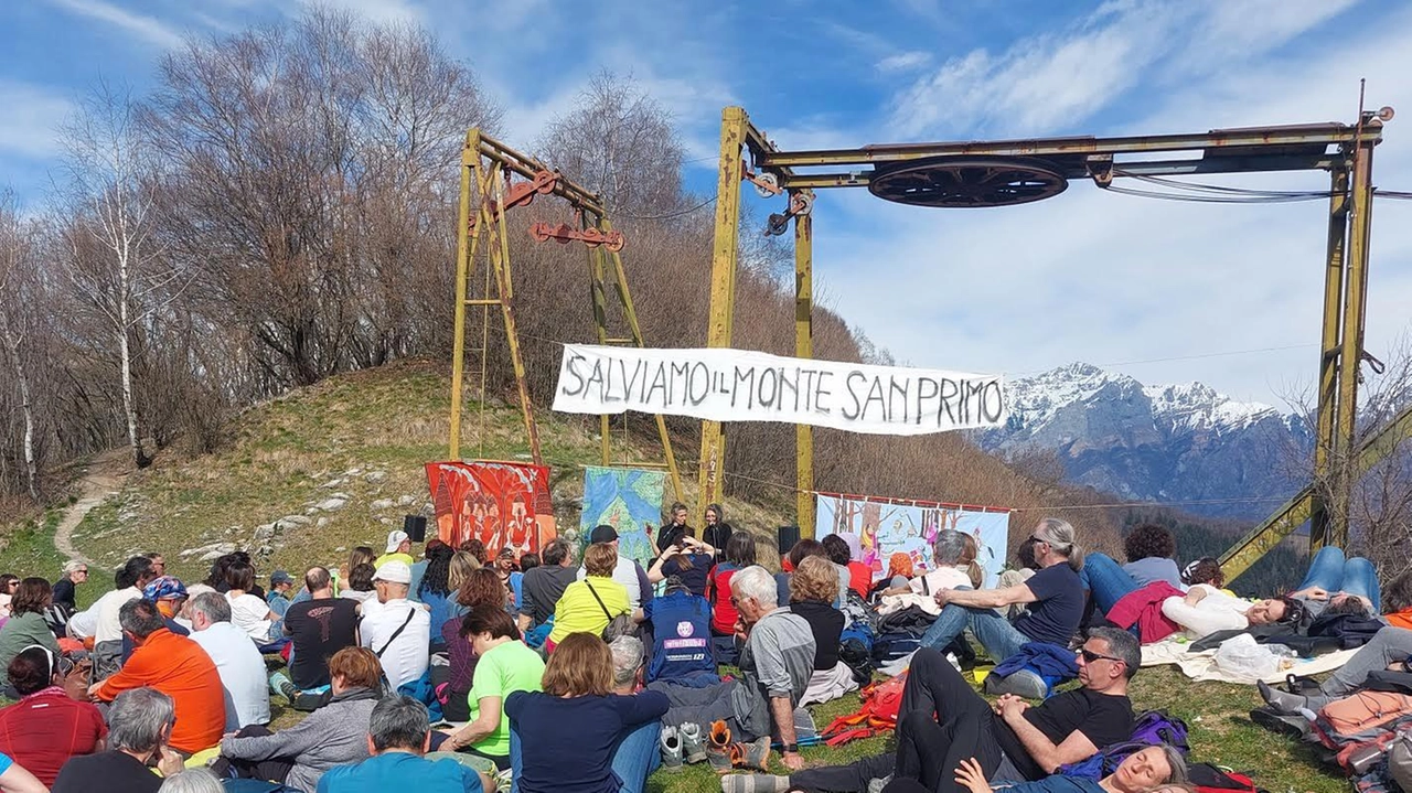 Nonostante le proteste degli ambientalisti prosegue il progetto varato dal Comune e dalla Comunità Montana del Triangolo Lariano per... Nonostante le proteste degli ambientalisti prosegue il progetto varato dal Comune e dalla Comunità Montana del Triangolo Lariano per...