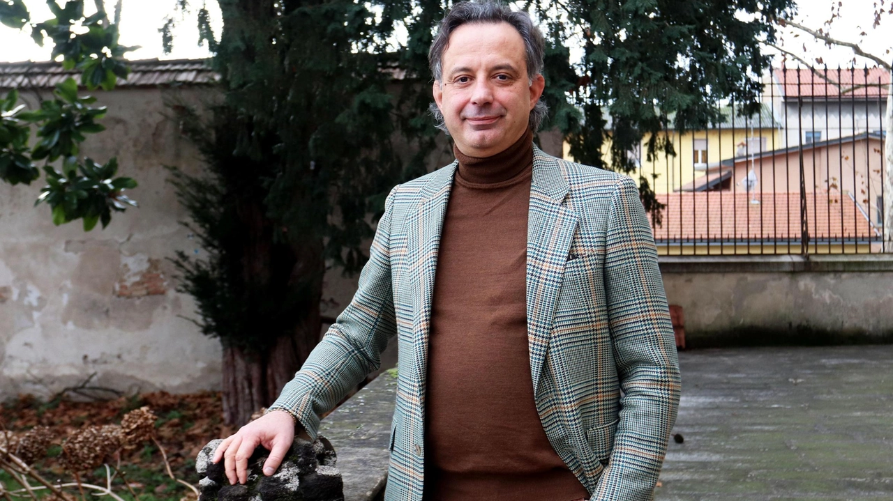 Solidarietà al sindaco di Vigevano Andrea Ceffa (nella foto), ai domiciliari da fine novembre con l’accusa di corruzione. Un gruppo... Solidarietà al sindaco di Vigevano Andrea Ceffa (nella foto), ai domiciliari da fine novembre con l’accusa di corruzione. Un gruppo...
