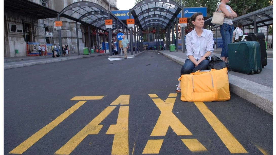 Taxi, l’accelerazione del Comune: "I ricorsi non ci bloccheranno". Via al bando da 450 nuove licenze