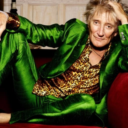 Rod Stewart e l’ultimo super tour: “Ma resto in pista, sono in forma. Ho una folta chioma e faccio cento metri in 18 secondi”