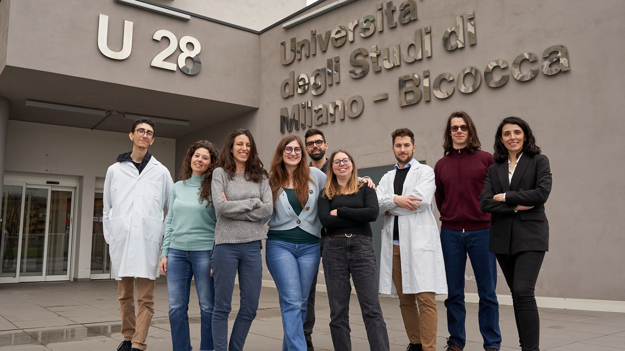 Il team del progetto "Salviamo una tiroide!" Il team del progetto "Salviamo una tiroide!"